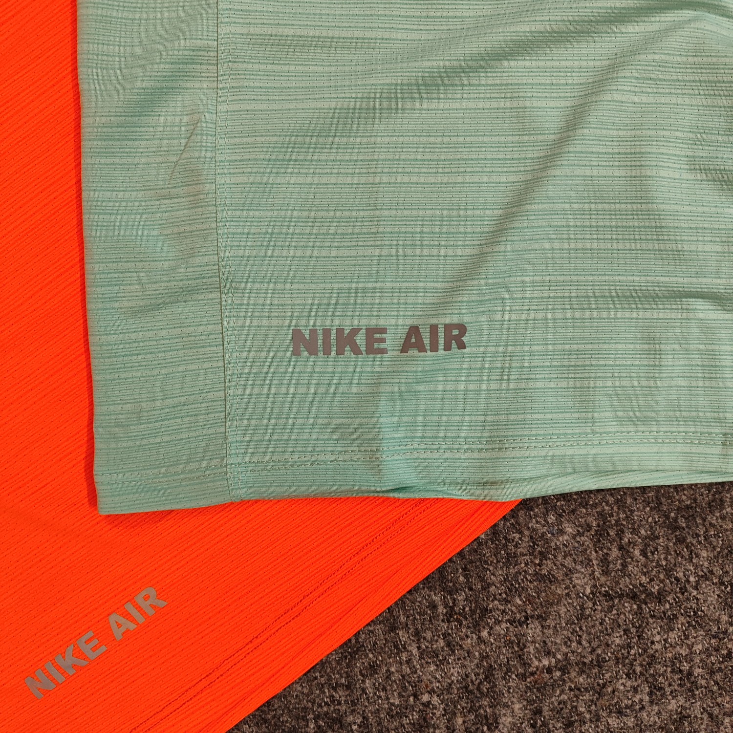 تاپ ورزشی بدنسازی  و تاپ حلقه ای بدنسازی