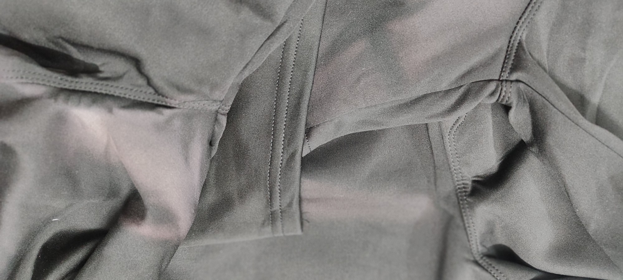 ست تاپ شلوارک ورزشیست بدنسازی