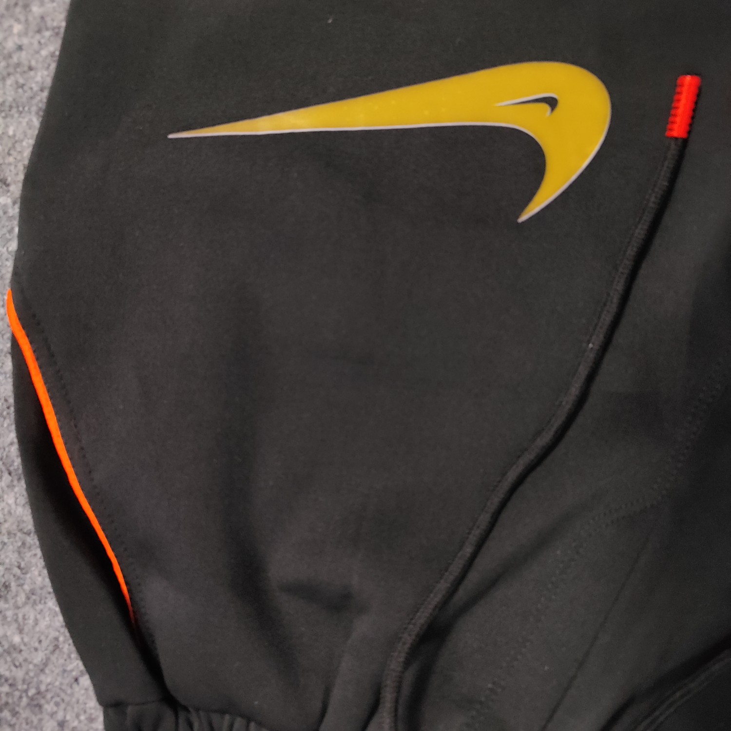 شلوارک ورزشی نایک و شلوارک بدنسازی نایک